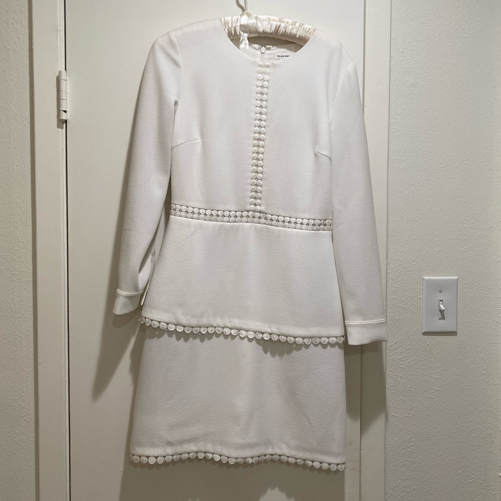 Club Monaco Terrona Robe Dress - Picture 2 of 6